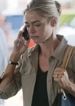 Голубая лагуна (2012) в хорошем качестве смотреть онлайн Голубая лагуна (2012) фильм в хорошем качестве смотреть онлайн