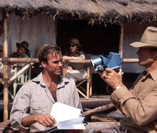 Белый охотник, черное сердце (1990) в хорошем качестве смотреть онлайн Белый охотник, черное сердце (1990) фильм в хорошем качестве смотреть онлайн