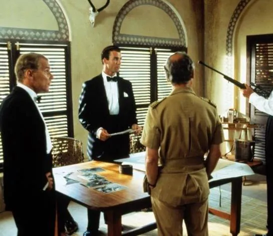 Белый охотник, черное сердце (1990) смотреть онлайн Белый охотник, черное сердце (1990) фильм смотреть онлайн