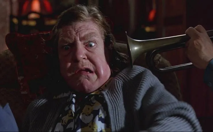 Сбрось маму с поезда (1987) в хорошем качестве смотреть онлайн Сбрось маму с поезда (1987) фильм в хорошем качестве смотреть онлайн