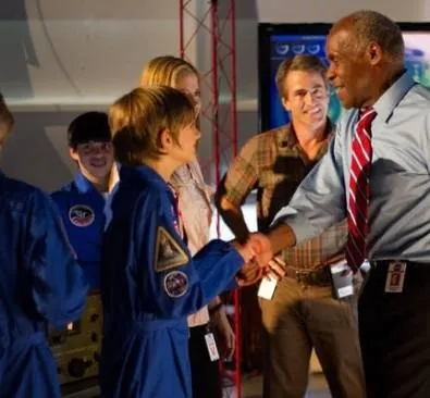 Космические воины (2013) смотреть онлайн Космические воины (2013) фильм смотреть онлайн