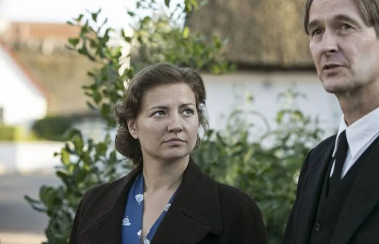 Через воды (2016) смотреть онлайн Через воды (2016) фильм смотреть онлайн