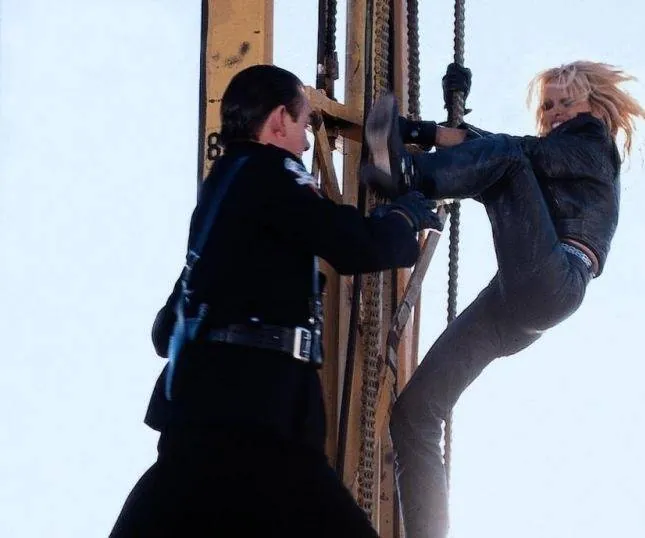 Не называй меня малышкой (1996) смотреть онлайн бесплатно Не называй меня малышкой (1996) фильм смотреть онлайн бесплатно