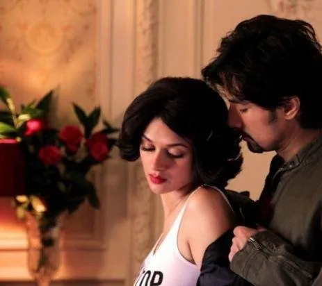 Лондон, Париж, Нью-Йорк (2012) смотреть онлайн Лондон, Париж, Нью-Йорк (2012) фильм смотреть онлайн