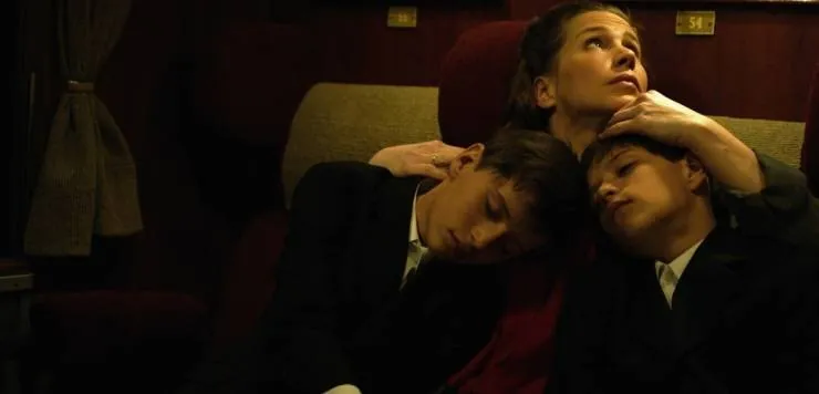 Толстая тетрадь (2013) смотреть онлайн Толстая тетрадь (2013) фильм смотреть онлайн