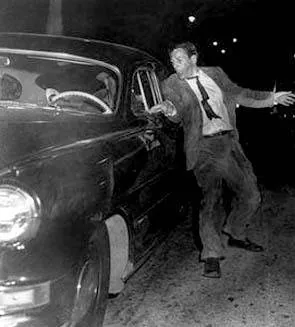 Вторжение похитителей тел (1955) в хорошем качестве смотреть онлайн Вторжение похитителей тел (1955) фильм в хорошем качестве смотреть онлайн