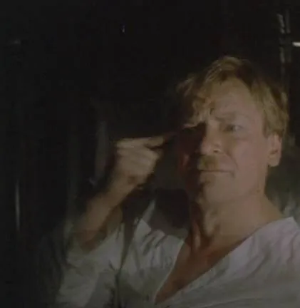 Самоубийца (1990) смотреть онлайн бесплатно Самоубийца (1990) фильм смотреть онлайн бесплатно