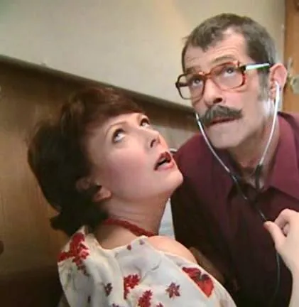 Между первой и второй (2004) смотреть онлайн бесплатно Между первой и второй (2004) фильм смотреть онлайн бесплатно