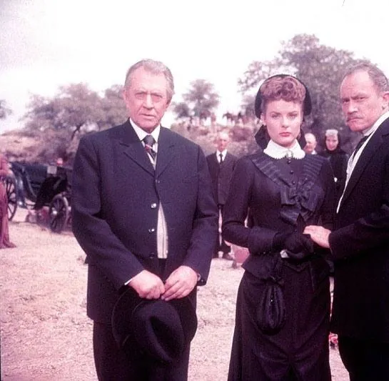 Сломанное копье (1954) в хорошем качестве смотреть онлайн Сломанное копье (1954) фильм в хорошем качестве смотреть онлайн