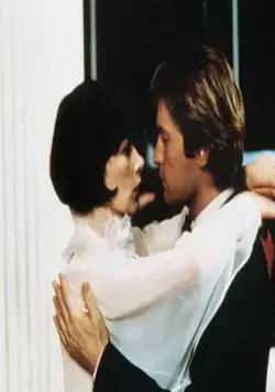 Романтичная англичанка (1975) смотреть онлайн бесплатно Романтичная англичанка (1975) фильм смотреть онлайн бесплатно