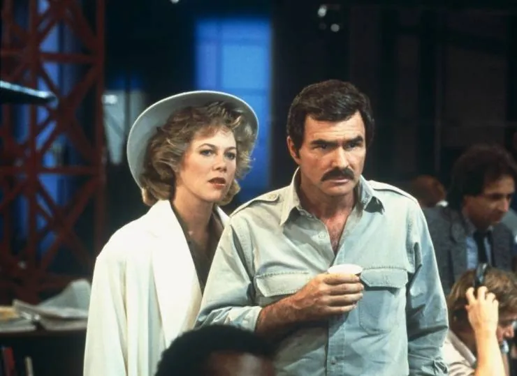 Переключая каналы (1988) смотреть онлайн Переключая каналы (1988) фильм смотреть онлайн