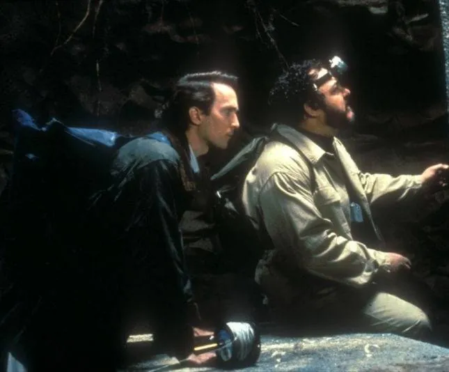 Невыразимый ужас 2: Показания Рэндольфа Картера (1992) смотреть онлайн Невыразимый ужас 2: Показания Рэндольфа Картера (1992) фильм смотреть онлайн