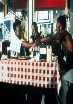 Глухой квартал (1999) в хорошем качестве смотреть онлайн Глухой квартал (1999) фильм в хорошем качестве смотреть онлайн