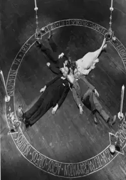 Выход Дьявола (1967) смотреть онлайн бесплатно Выход Дьявола (1967) фильм смотреть онлайн бесплатно