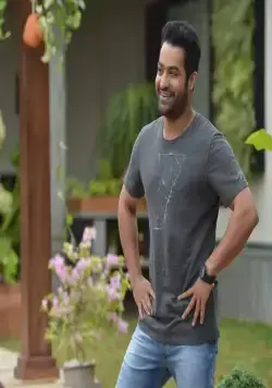 Аравинда вместе с Рагхавой (2018) смотреть онлайн бесплатно Аравинда вместе с Рагхавой (2018) фильм смотреть онлайн бесплатно