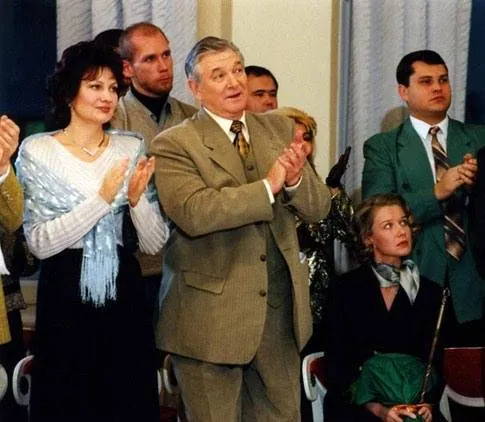 Поцелуй не для прессы (2008) в хорошем качестве смотреть онлайн Поцелуй не для прессы (2008) фильм в хорошем качестве смотреть онлайн