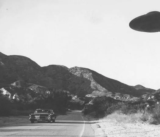 Человек-краб с Марса (1988) смотреть онлайн бесплатно Человек-краб с Марса (1988) фильм смотреть онлайн бесплатно