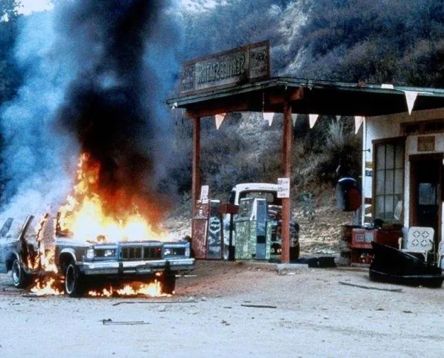 Предательство за предательством (1997) смотреть онлайн Предательство за предательством (1997) фильм смотреть онлайн