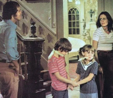 Бенджи (1974) смотреть онлайн Бенджи (1974) фильм смотреть онлайн