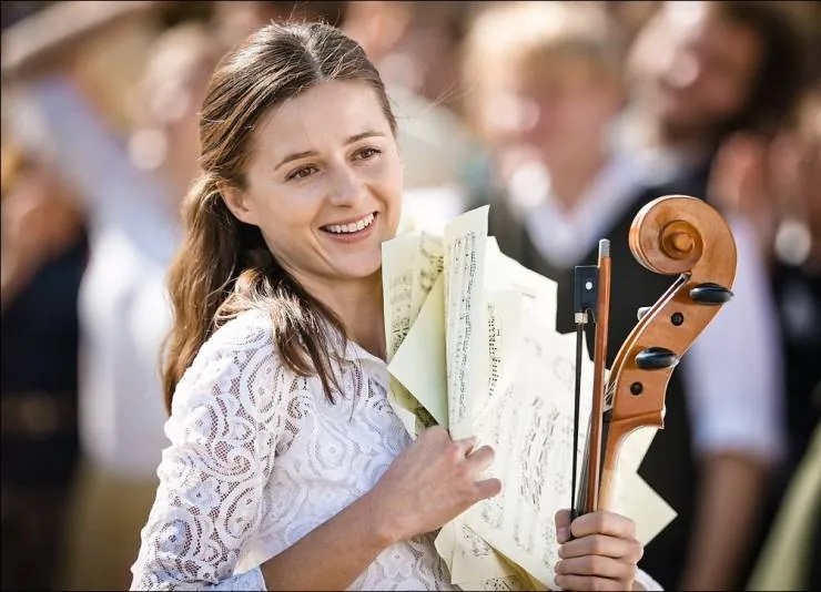 80 миллионов (2011) в хорошем качестве смотреть онлайн 80 миллионов (2011) фильм в хорошем качестве смотреть онлайн