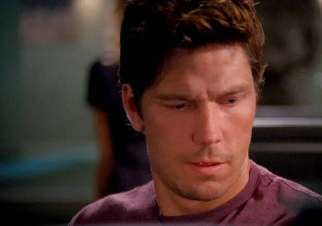 Столкновение (2010) смотреть онлайн Столкновение (2010) фильм смотреть онлайн