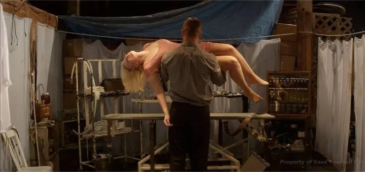 Спасай себя (2015) в хорошем качестве смотреть онлайн Спасай себя (2015) фильм в хорошем качестве смотреть онлайн