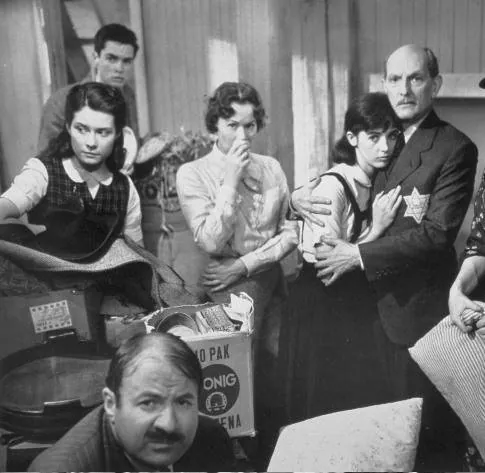 Дневник Анны Франк (1959) смотреть онлайн Дневник Анны Франк (1959) фильм смотреть онлайн