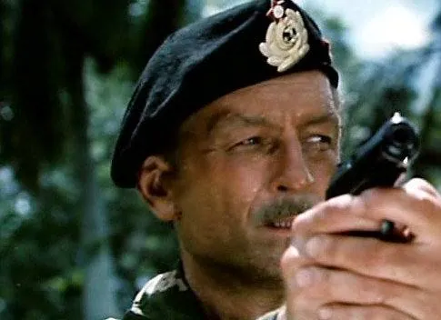 Одиночное плавание (1985) в хорошем качестве смотреть онлайн Одиночное плавание (1985) фильм в хорошем качестве смотреть онлайн