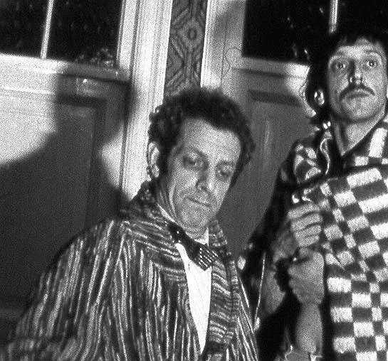 Клоунада (1989) в хорошем качестве смотреть онлайн Клоунада (1989) фильм в хорошем качестве смотреть онлайн