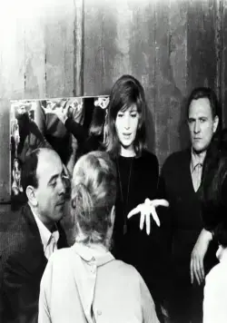 Красная пустыня (1964) в хорошем качестве смотреть онлайн Красная пустыня (1964) фильм в хорошем качестве смотреть онлайн