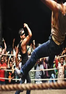 Бей и лети! (2010) в хорошем качестве смотреть онлайн Бей и лети! (2010) фильм в хорошем качестве смотреть онлайн