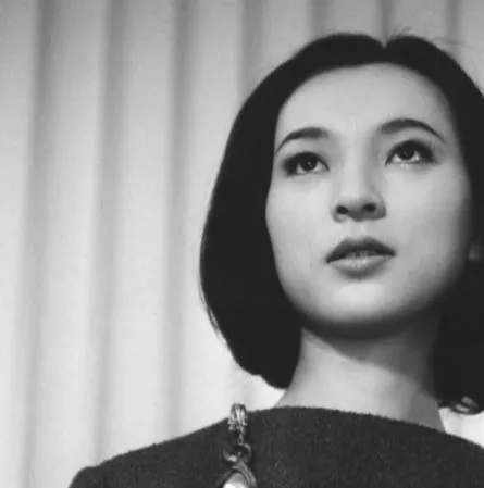 Чужое лицо (1966) в хорошем качестве смотреть онлайн Чужое лицо (1966) фильм в хорошем качестве смотреть онлайн