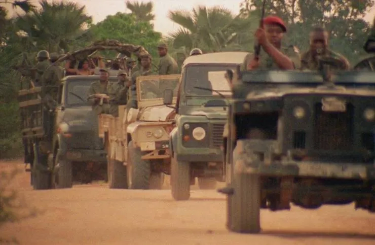 Мертвые (2010) в хорошем качестве смотреть онлайн Мертвые (2010) фильм в хорошем качестве смотреть онлайн