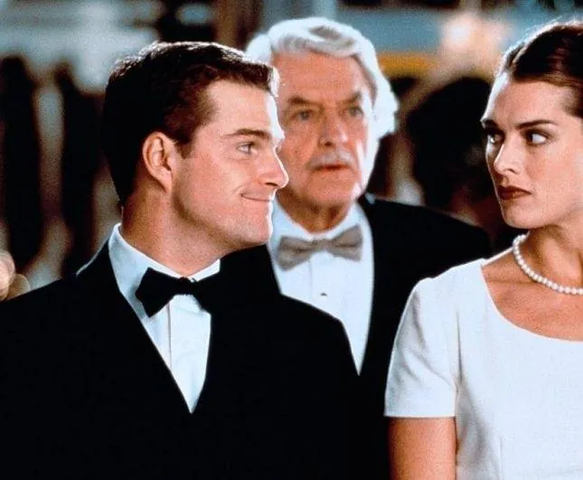 Холостяк (1999) в хорошем качестве смотреть онлайн Холостяк (1999) фильм в хорошем качестве смотреть онлайн