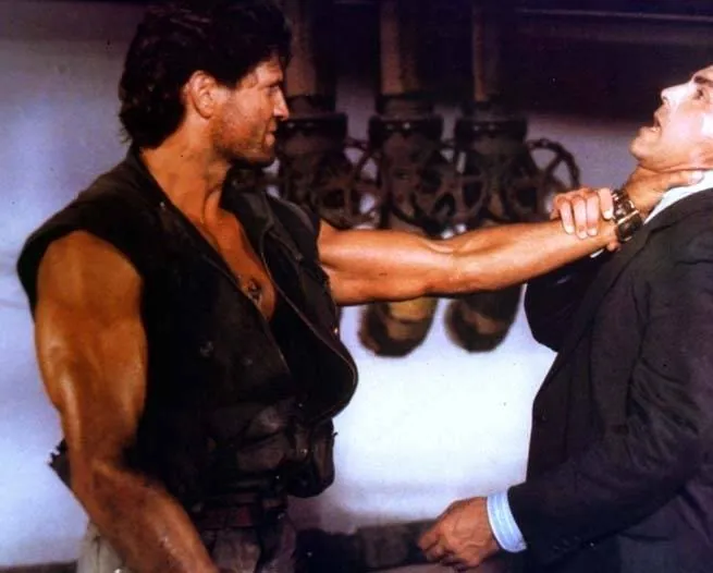 Стальные руки (1986) смотреть онлайн Стальные руки (1986) фильм смотреть онлайн