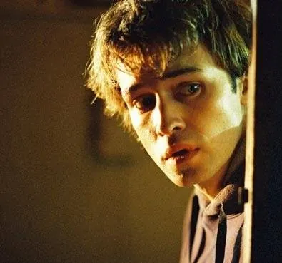 Местные (2003) смотреть онлайн Местные (2003) фильм смотреть онлайн