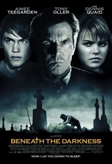 Сквозь тьму / Beneath the Darkness (2011) фильм торрент Сквозь тьму / Beneath the Darkness (2011) фильм скачать через торрент в хорошем качестве
