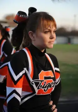 Сквозь тьму (2011) в хорошем качестве смотреть онлайн Сквозь тьму (2011) фильм в хорошем качестве смотреть онлайн