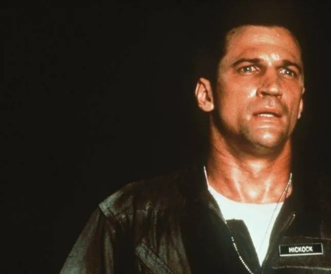 Зона тьмы (1990) смотреть онлайн бесплатно Зона тьмы (1990) фильм смотреть онлайн бесплатно