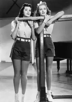 Танцующая студентка (1939) смотреть онлайн Танцующая студентка (1939) фильм смотреть онлайн