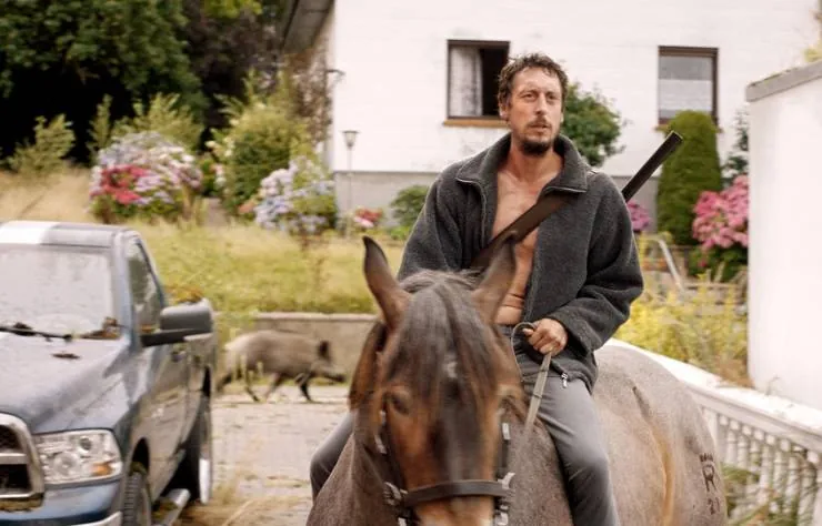 В моей комнате (2018) в хорошем качестве смотреть онлайн В моей комнате (2018) фильм в хорошем качестве смотреть онлайн