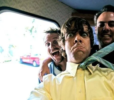 Дави на газ (2011) в хорошем качестве смотреть онлайн Дави на газ (2011) фильм в хорошем качестве смотреть онлайн