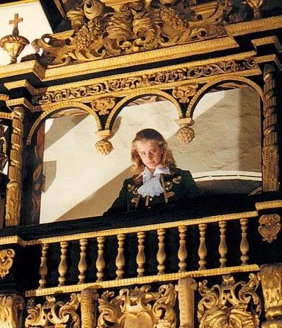 Тайны дворцовых переворотов. Россия, век XVIII-ый. Фильм 4. Падение Голиафа (2001) 1 сезон 1-8,9,10 серия в хорошем качестве смотреть онлайн Тайны дворцовых переворотов. Россия, век XVIII-ый. Фильм 4. Падение Голиафа (2001) сериал 1-8,9,10 серию 1 сезона в хорошем качестве смотреть онлайн