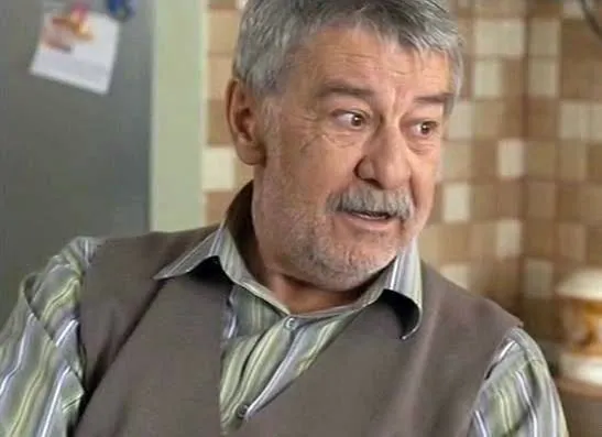 Торговый центр (2013) 1 сезон 1-58,59,60 серия смотреть онлайн бесплатно Торговый центр (2013) сериал 1-58,59,60 серию 1 сезона смотреть онлайн бесплатно