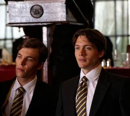 Троица (2009) смотреть онлайн бесплатно Троица (2009) сериал смотреть онлайн бесплатно