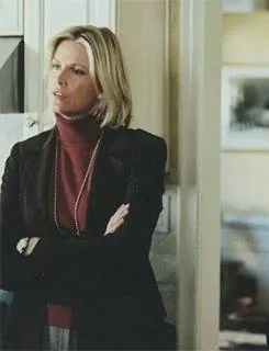 Женская бригада (2001) 1-4 сезон 1-20,21,22 серия смотреть онлайн Женская бригада (2001) сериал 1-20,21,22 серию 1-4 сезона смотреть онлайн