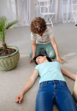 Линия жизни (2019) 1 сезон 1-1,2 серия в хорошем качестве смотреть онлайн Линия жизни (2019) сериал 1-1,2 серию 1 сезона в хорошем качестве смотреть онлайн