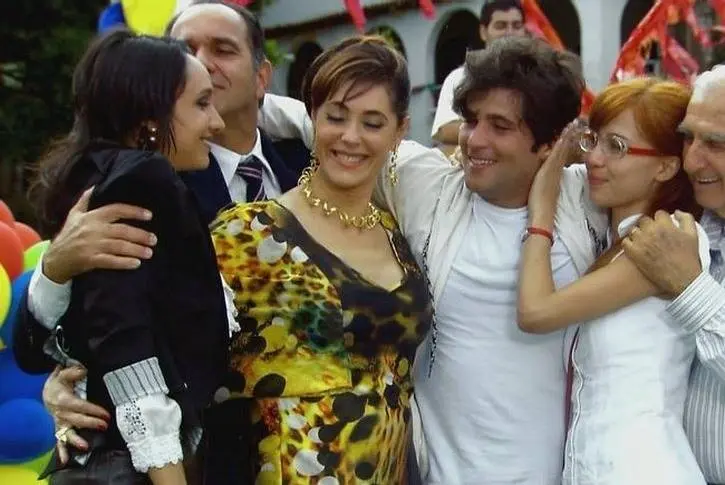 Дороги Индии (2009) 1 сезон 1-158,159,160 серия в хорошем качестве смотреть онлайн Дороги Индии (2009) сериал 1-158,159,160 серию 1 сезона в хорошем качестве смотреть онлайн