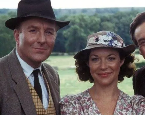 Все существа, большие и малые (1978) 1 сезон 1-11,12,13 серия смотреть онлайн Все существа, большие и малые (1978) сериал 1-11,12,13 серию 1 сезона смотреть онлайн