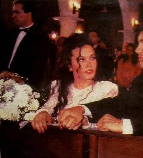 Кассандра (1992) смотреть онлайн Кассандра (1992) сериал смотреть онлайн